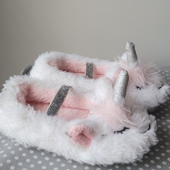 Furry Unicorn Slippers TODDLER sz 12-24mo - Picture 3 of 5